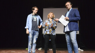 Le pièce delle ragazze e dei ragazzi di First Play