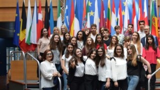 I ragazzi e le ragazze della 1°BLL in visita al palazzo di vetro, Parlamento europeo, Strasburgo