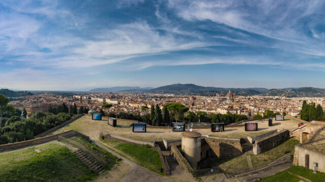 Firenze, veduta aerea della mostra fotografica "Toscana Rinascimento senza fine, la bellezza infinita" del fotoreporter Massimo Sestini 2020-09-11 © Massimo Sestini